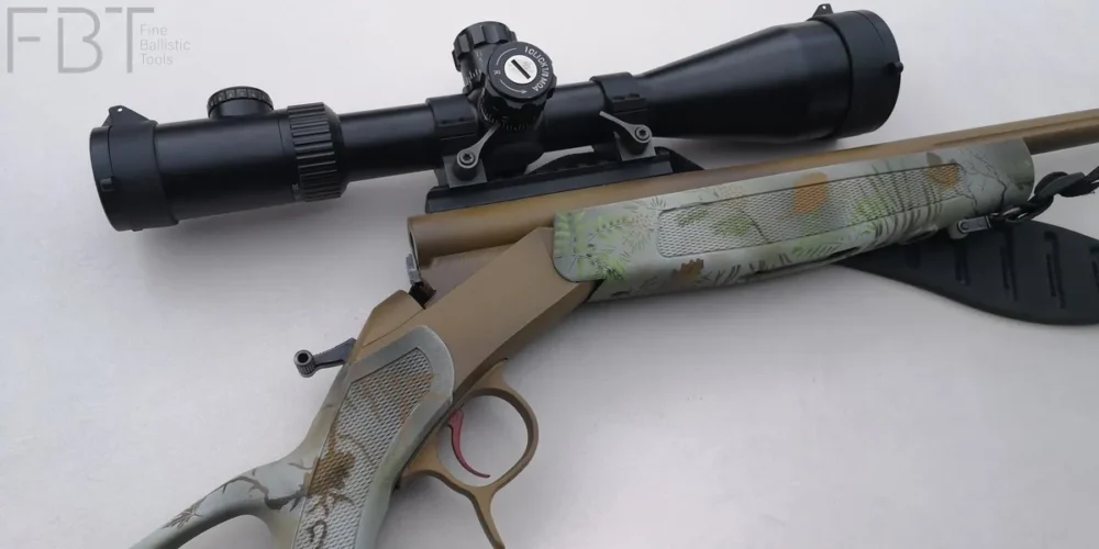 Bergara BA13 Take Down | Geöffnete Waffe mit Camo Design und Ceracote Brown